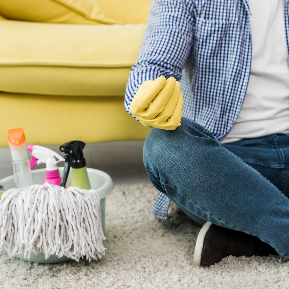 Poradnik - jak domowymi sposobami usunąć plamy oraz zabrudzenia i zadeptania z dywanów